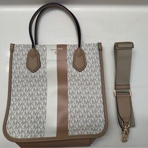 Michael Kors Signature Crossbody/Tote – Neutral Stripe